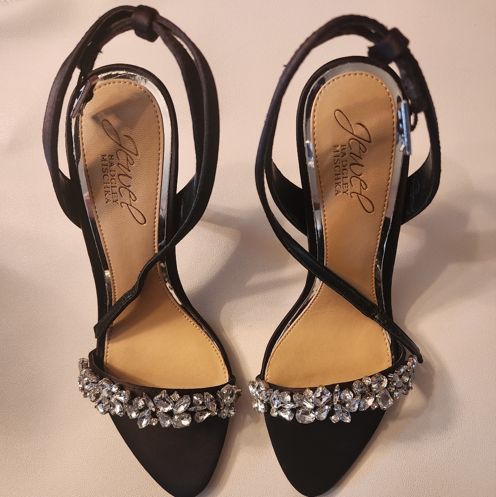 Jewel Bradgley Mischka High Heeled Jeweled Shoes Size 5.5 Black